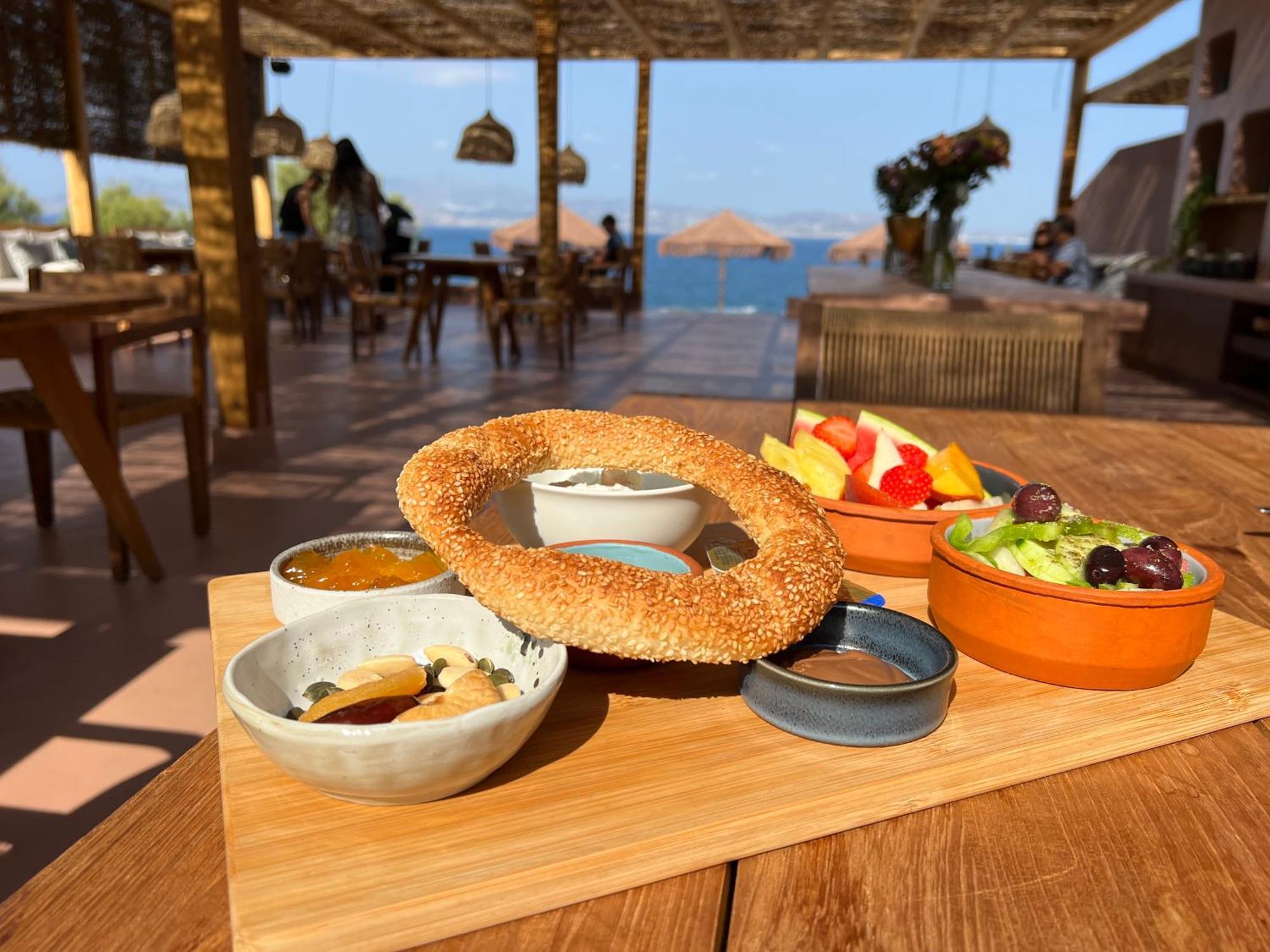 Akre Hotel 스텔리다 외부 사진
